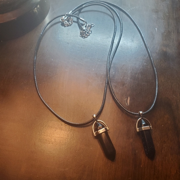 BLACK ONYX CRYSTAL POINT healing PENDANT NECKLACE - Picture 2 of 6